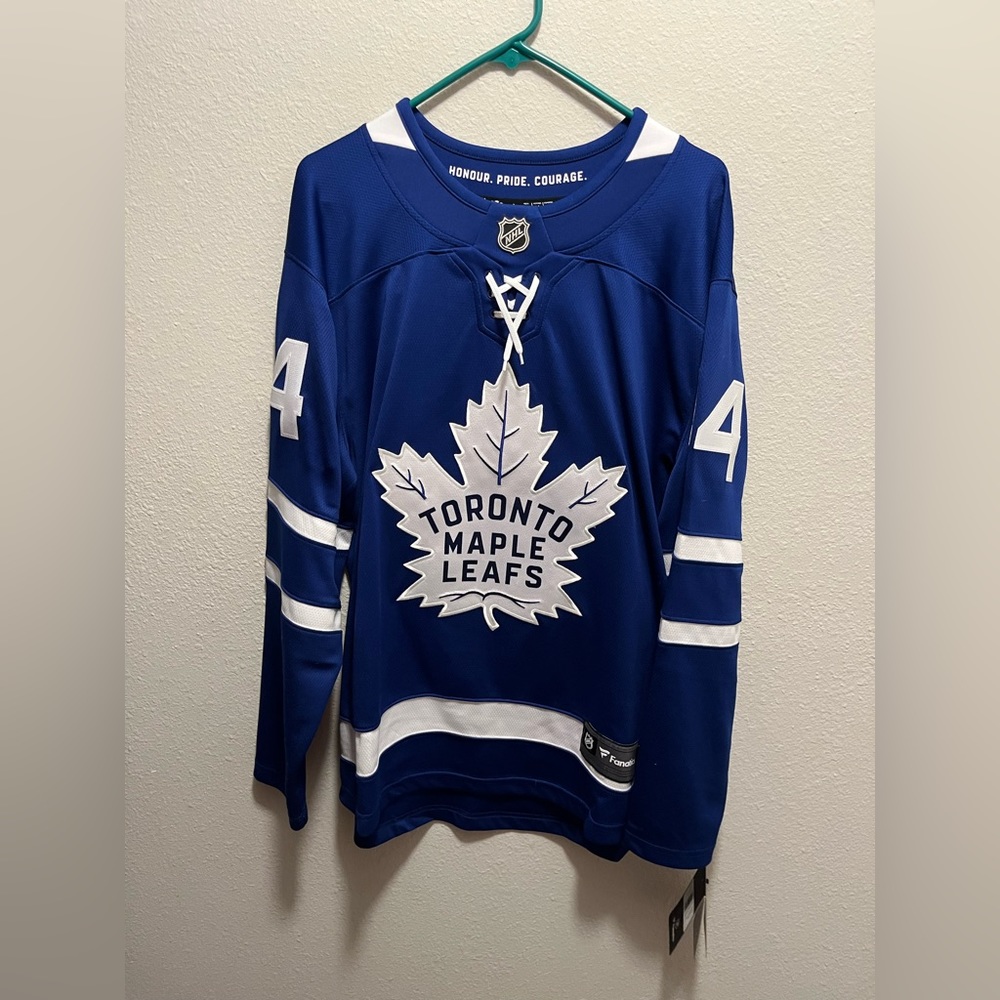 Toronto maple leafs jersey